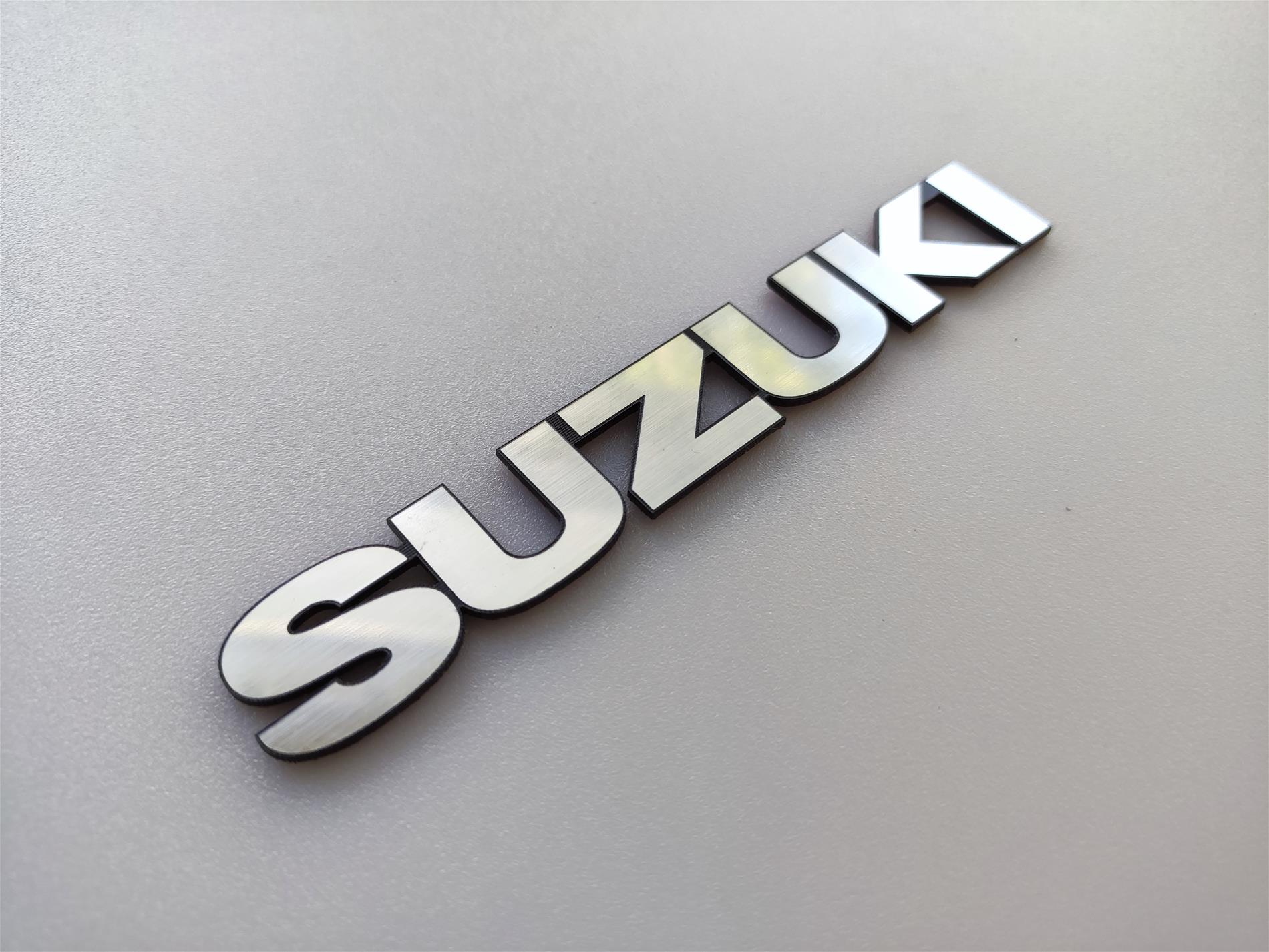 Suzuki bagaj yazısı