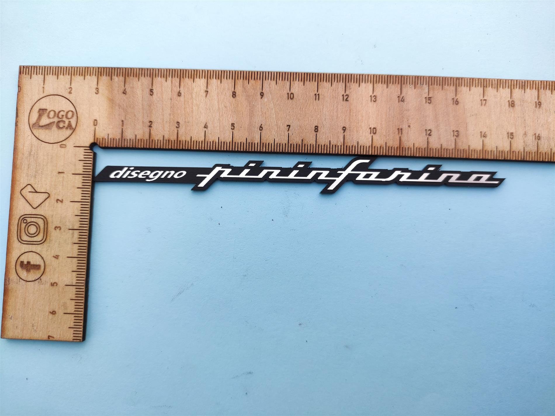 Disegno Pininfarina çamurluk etiketi - Resim 2