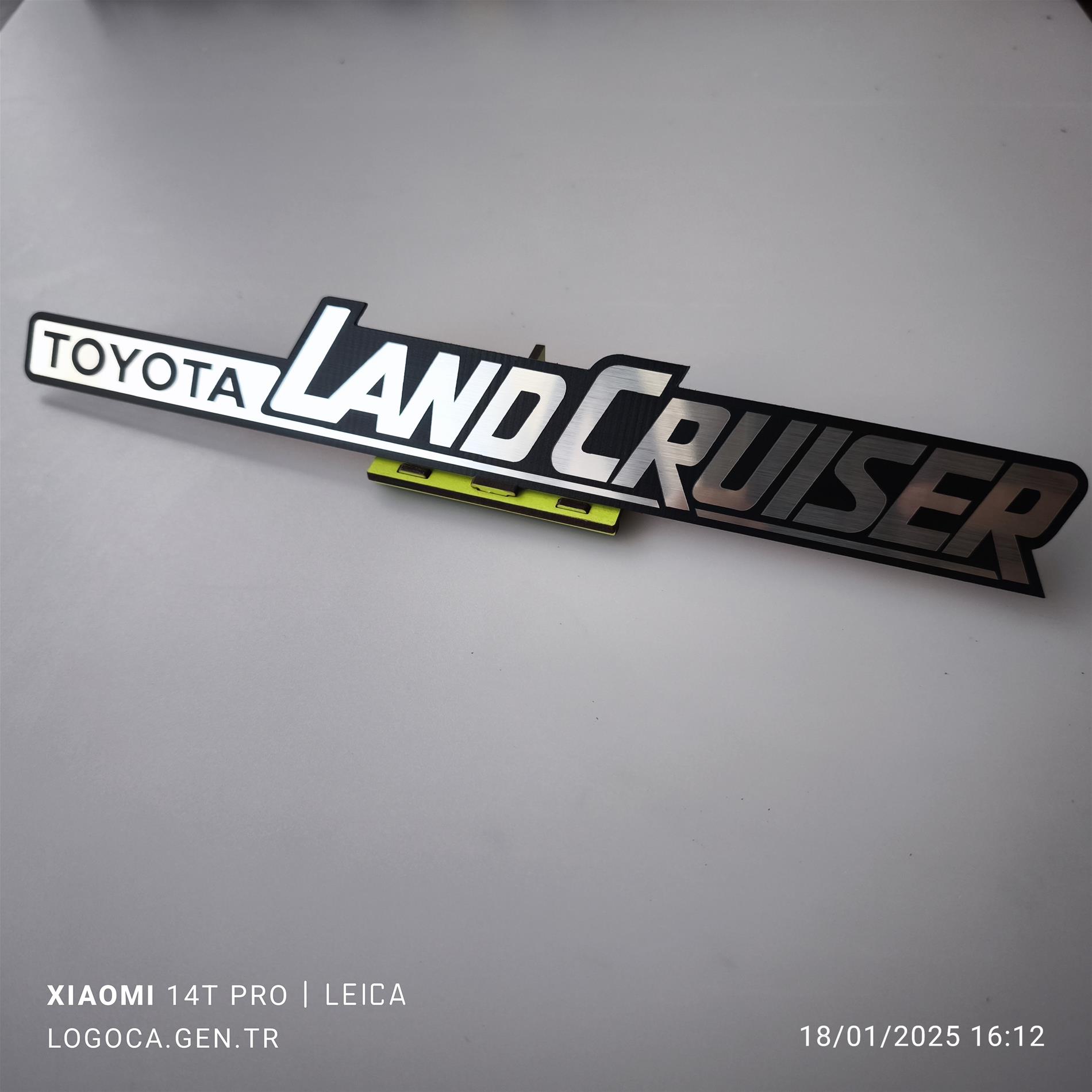 Toyota Land Cruiser gümüş siyah plastik etiket - Resim 8