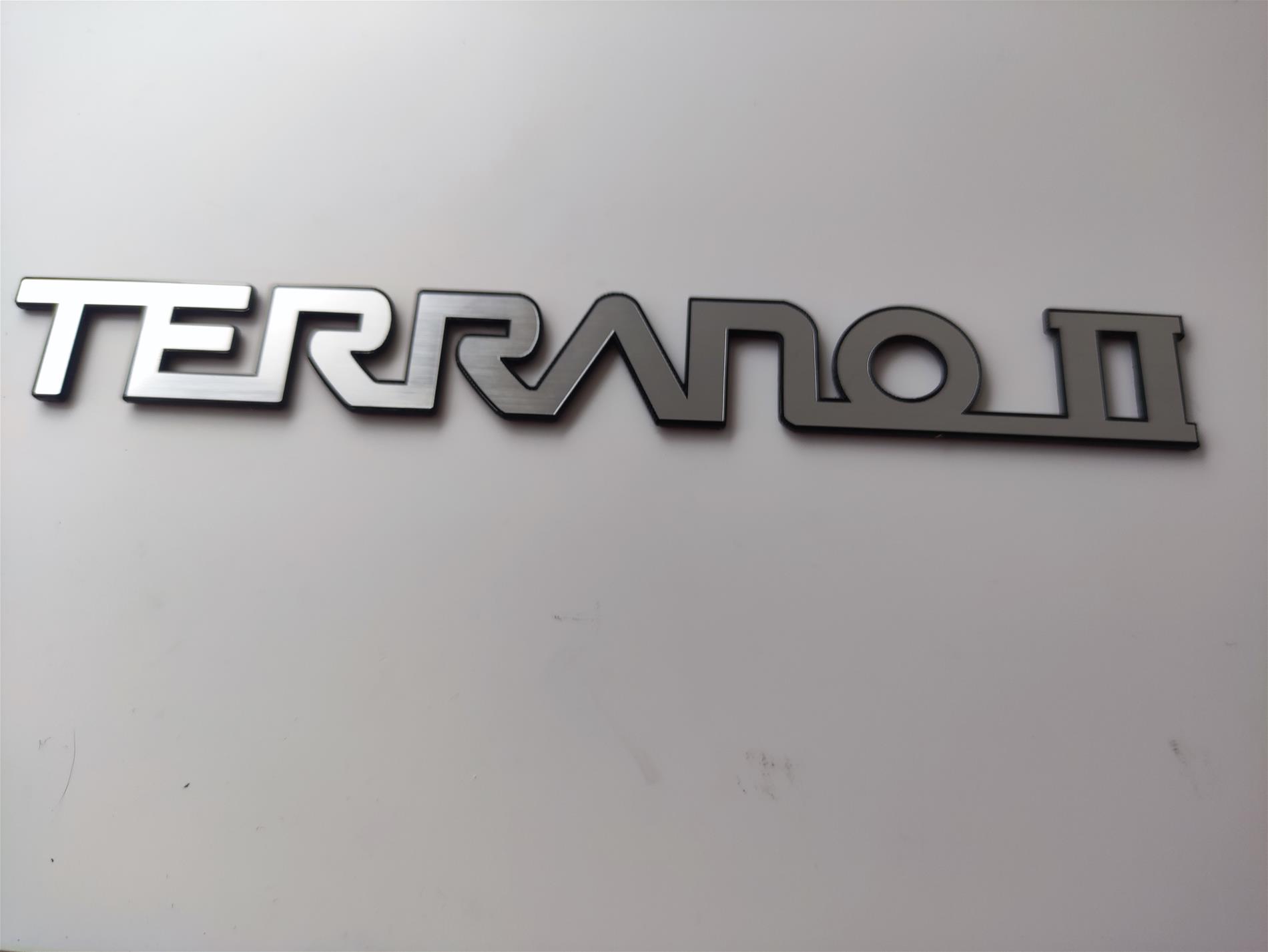 Nissan Terrano 2 yazı etiket - Resim 2