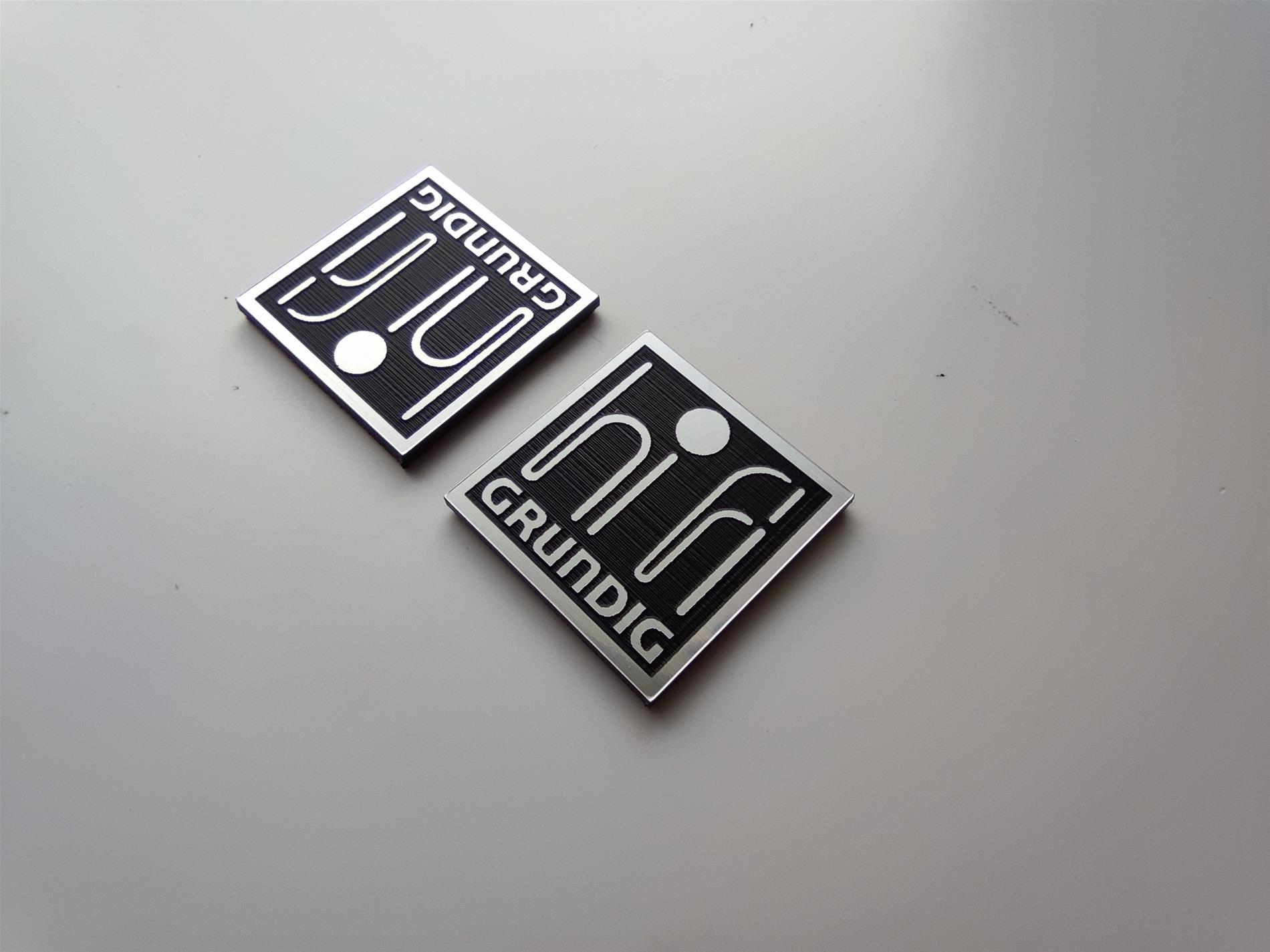 Grundig hifi logo etiket grundig yazısı alt kısımda - Resim 3