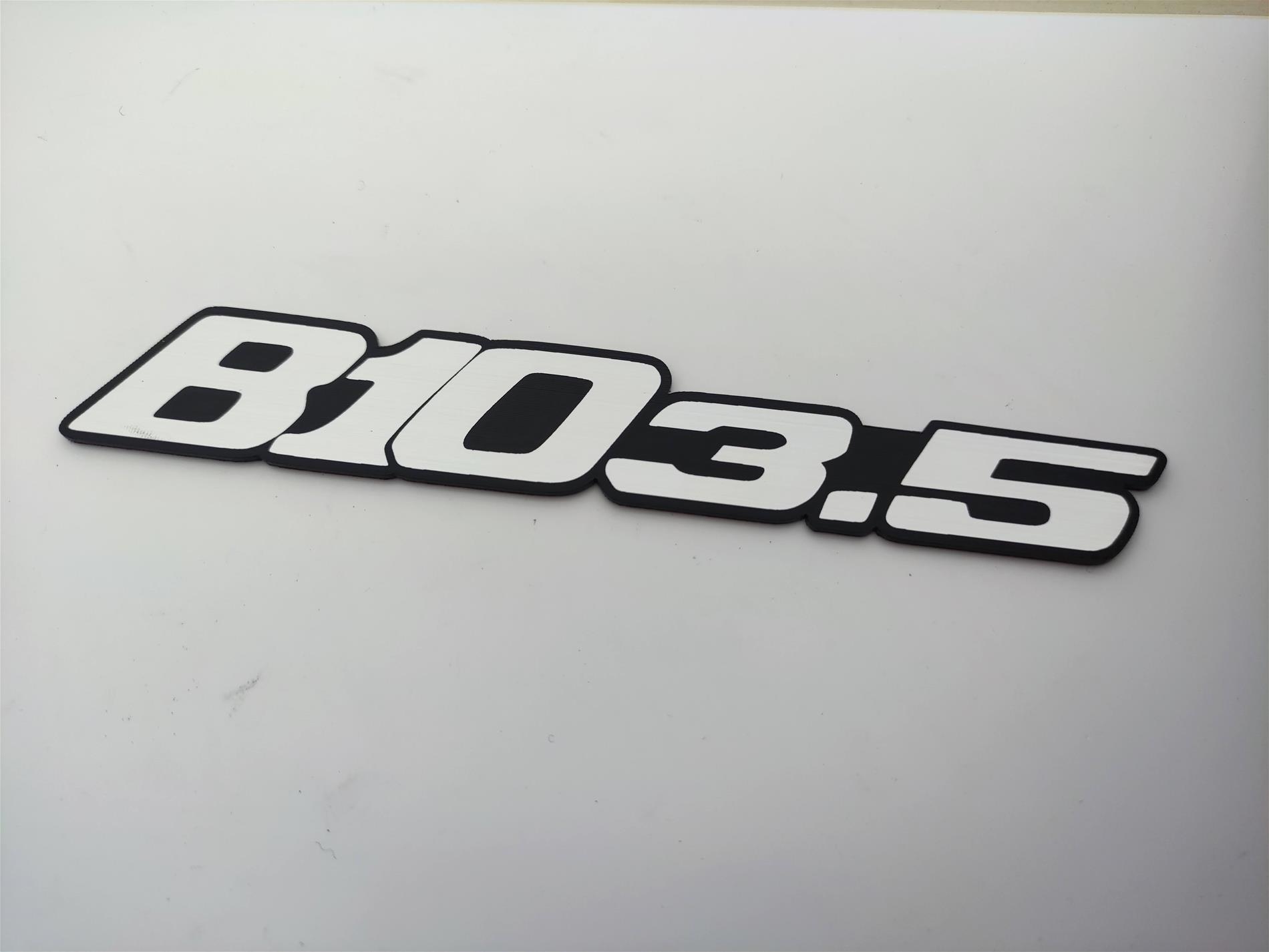 BMW Alpina B10 3.5  B10 3.0 b3 2.0 yazısı