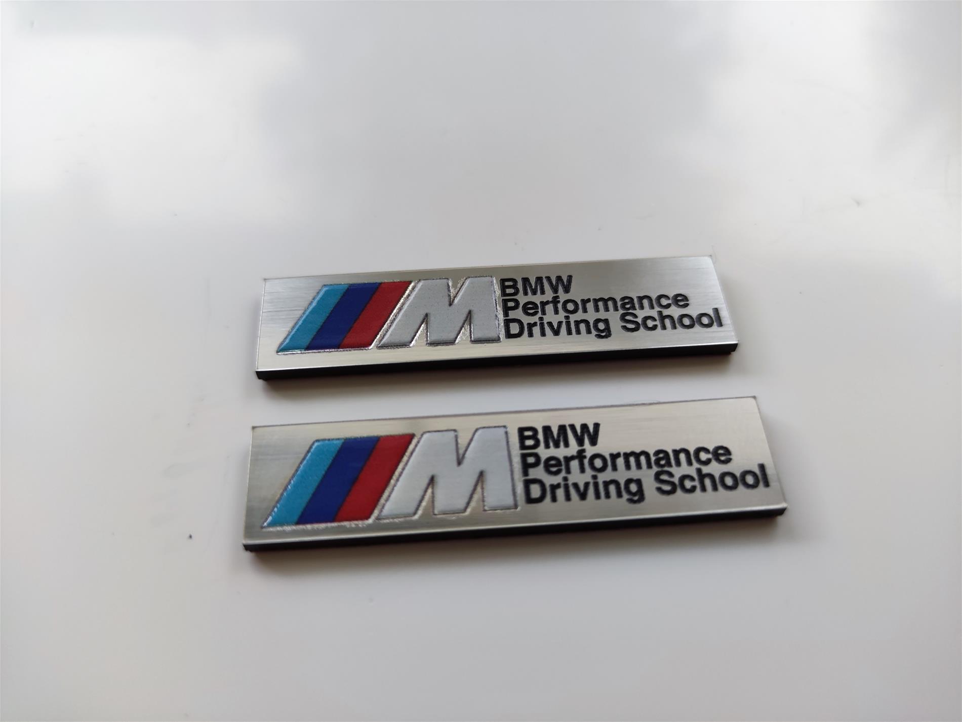 2x BMW M Performance driving school renkli plastik etiket