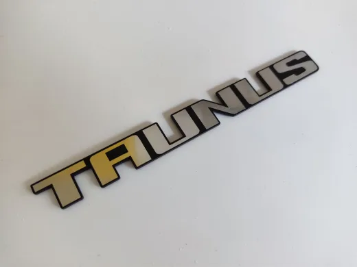 Ford Taunus bagaj yazısı