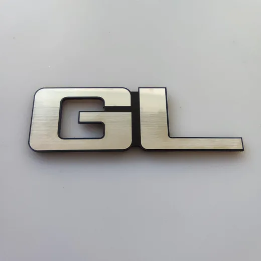 Ford Taunus GL Kaporda Yazısı