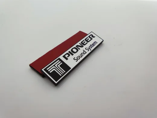 Tofaş logolu pioneer logo sound system