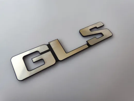 Ford Taunus GLS Kaporda Yazısı