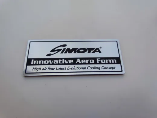 Simota Yenilikçi Aero Form Alüminyum Görünümlü Plastik Etiket