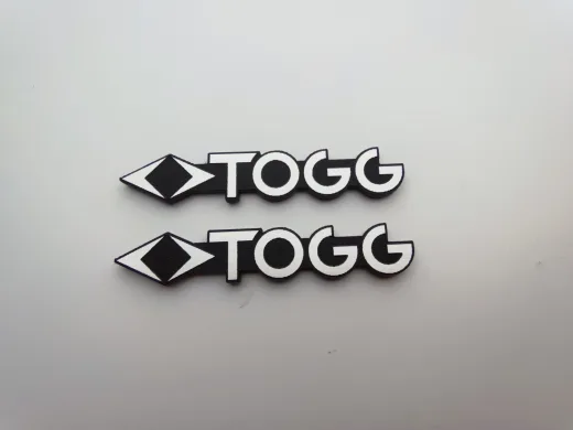 Togg Logo Mini Plastik Etiket 2'li Set | Dayanıklı ve Şık
