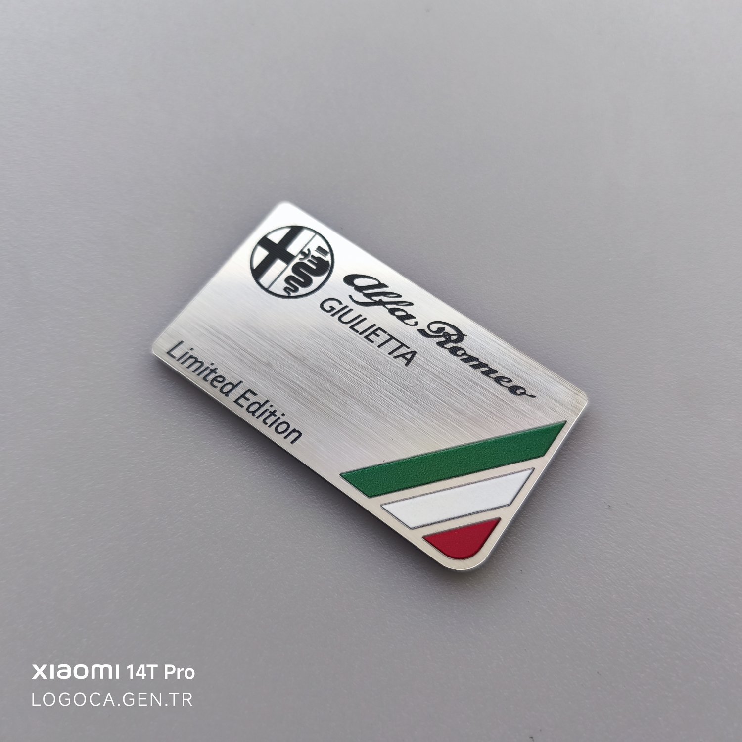 Araca özel Renkli ülke bayraklı 7x4cm Plastik etiket Metalik - Resim 3