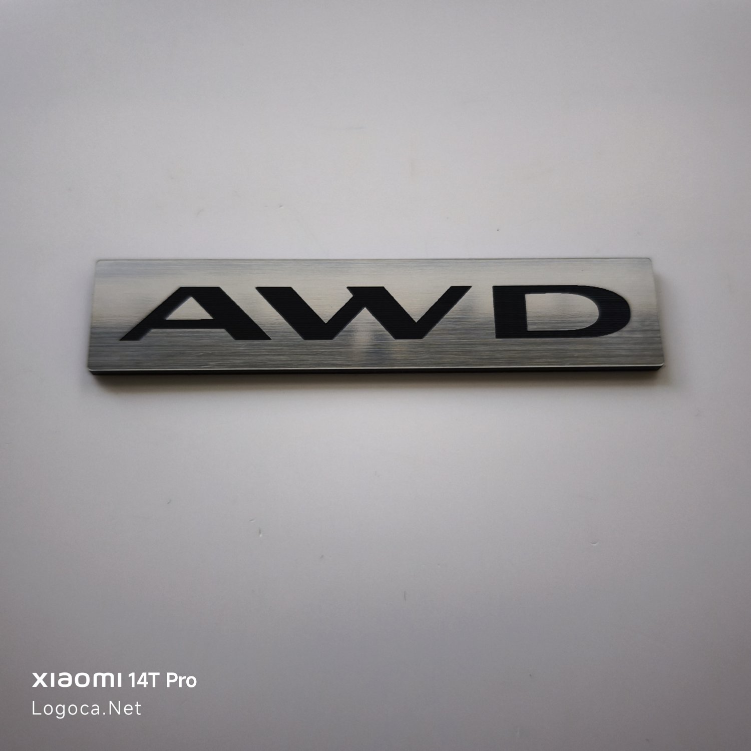 Jaguar AWD Plastik Amblem Etiketi - Dayanıklı ve Şık - Resim 3