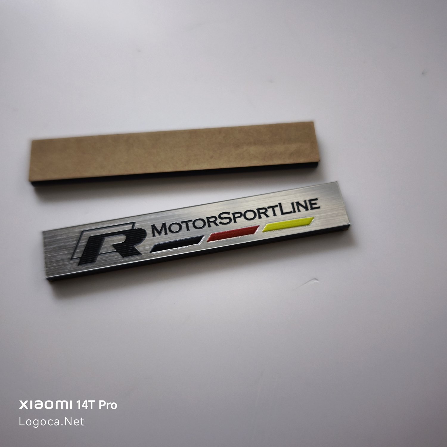 Volkswagen R Motorsport line renkli plastik etiket - Resim 5