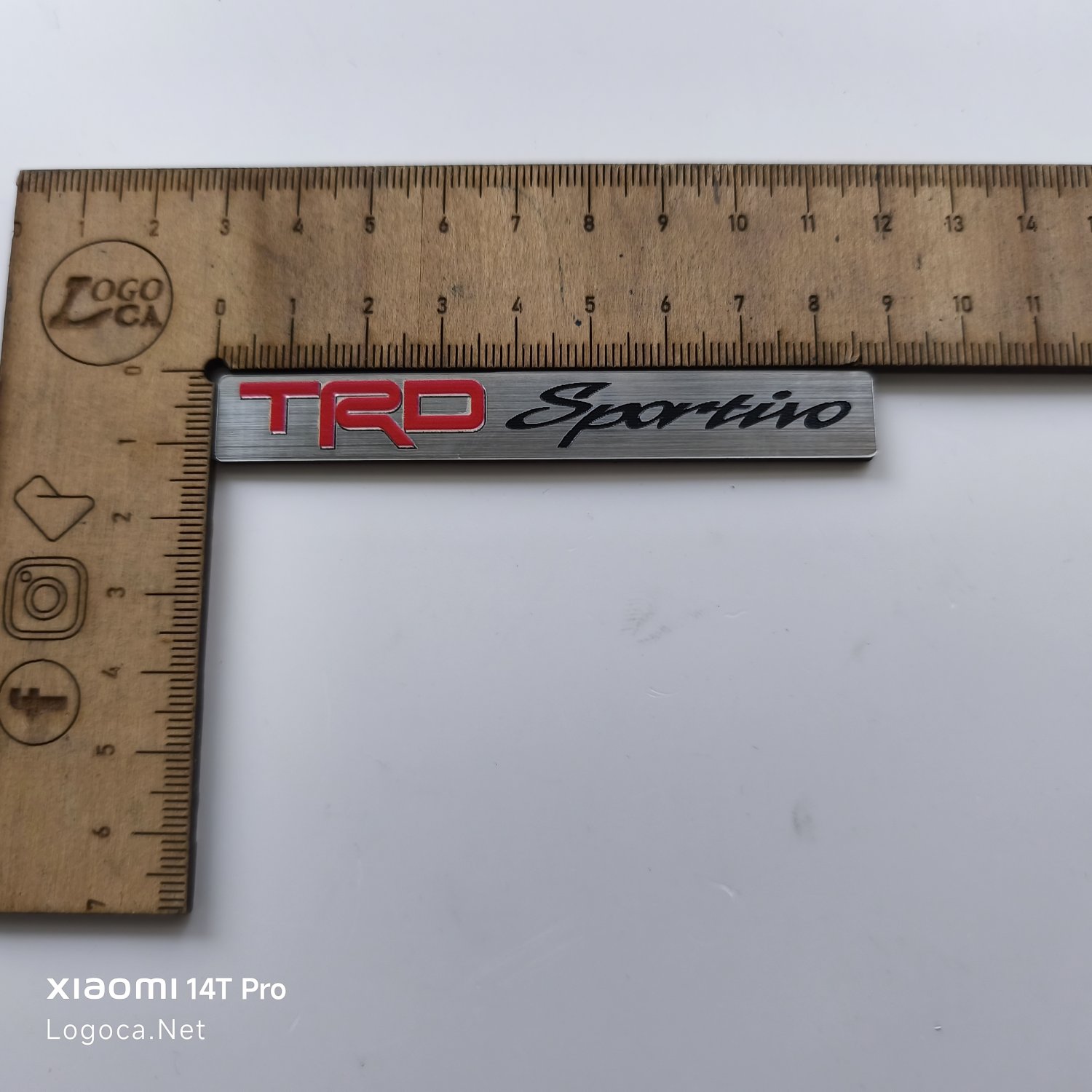 Toyota TRD Sportivo etiket gümüş kırmızı ve siyah renk karışımı ile kaliteli etiket - Resim 3