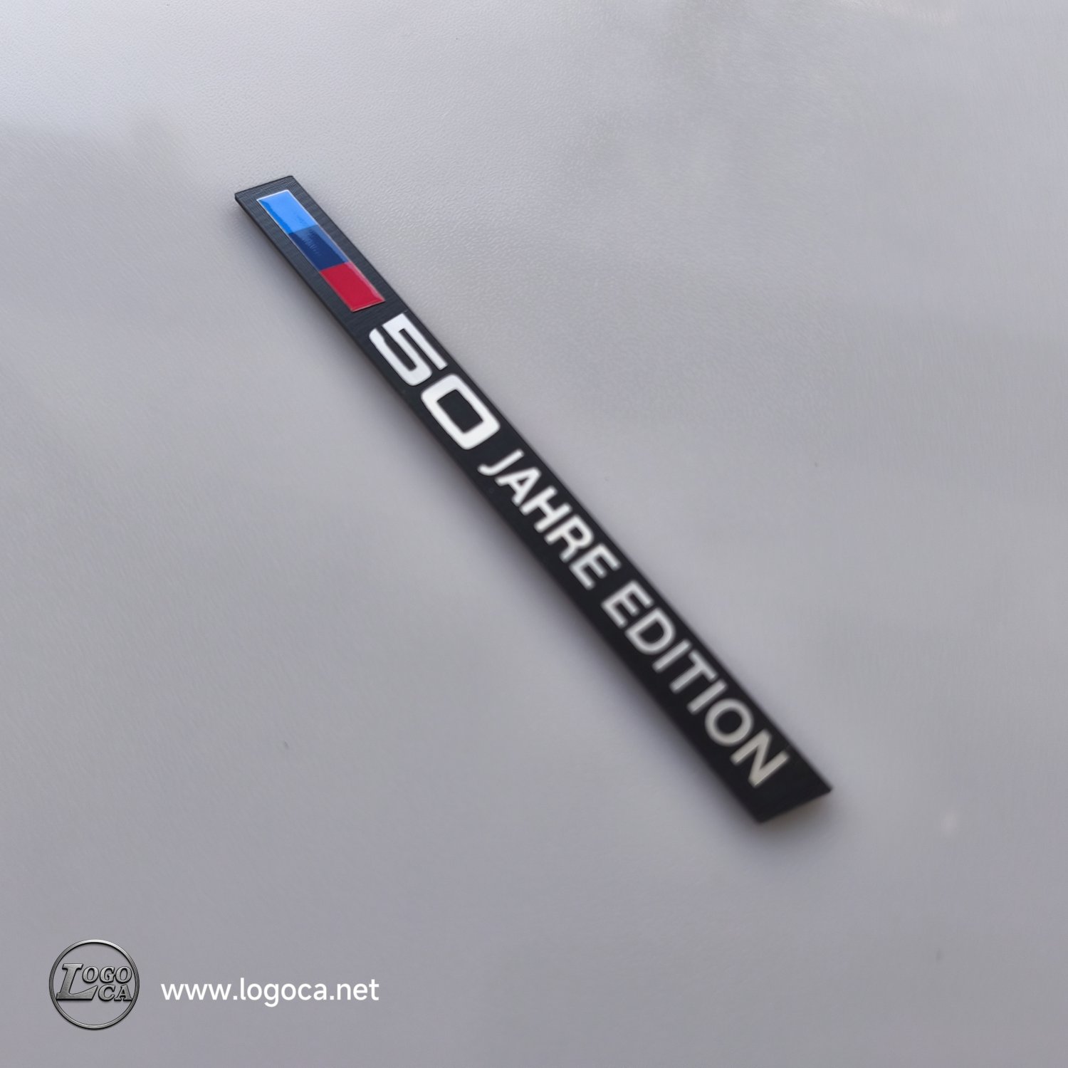 BMW  50 jahre edition plastik etiket - Resim 7