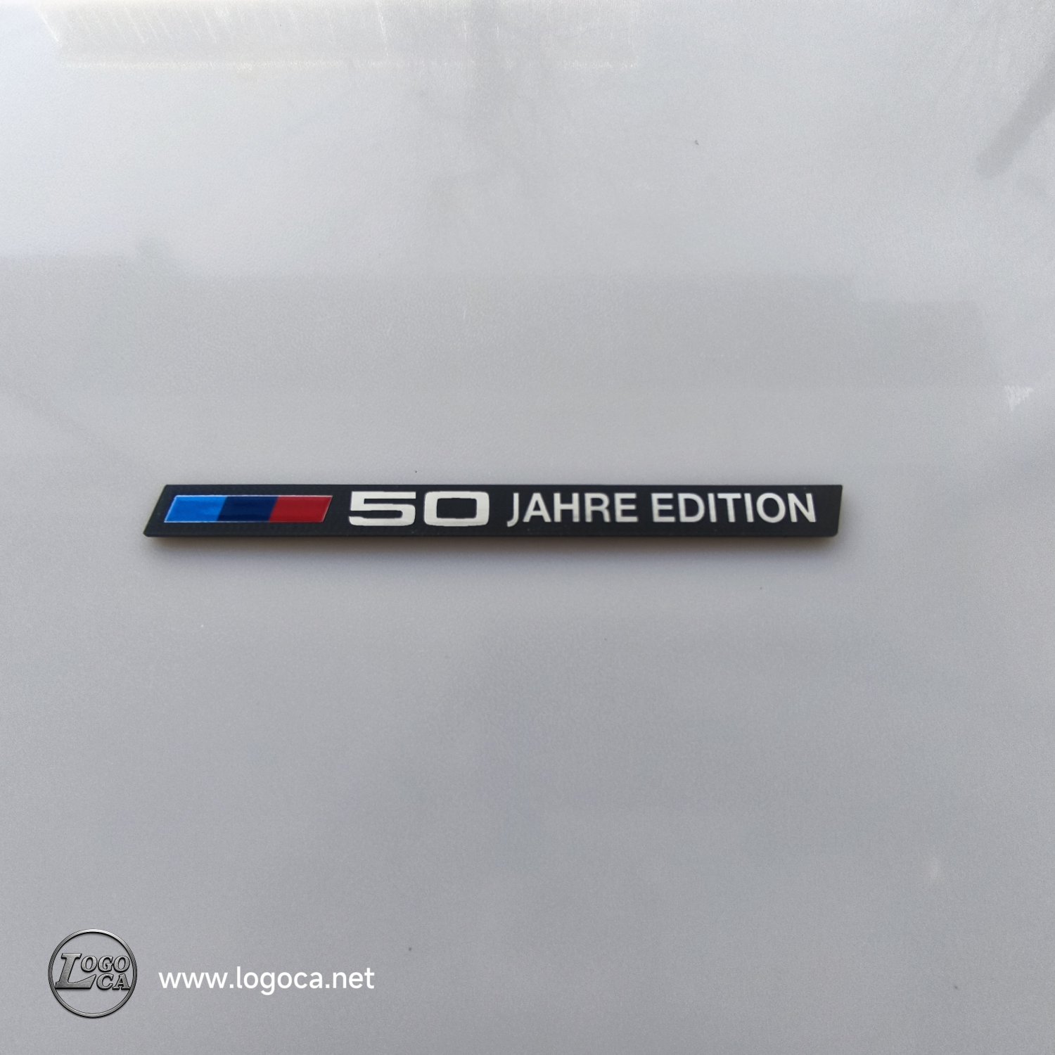 BMW  50 jahre edition plastik etiket - Resim 5