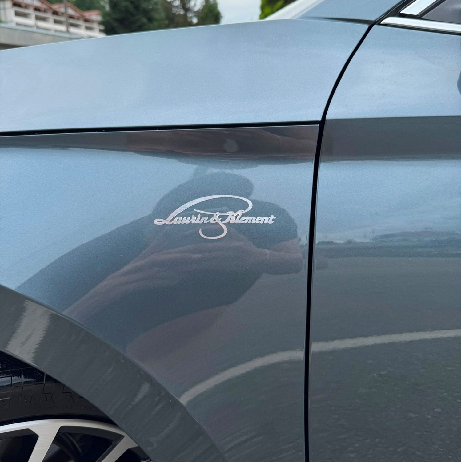 Skoda Laurin Klement Metalik Etiket Takımı - Görsel 1