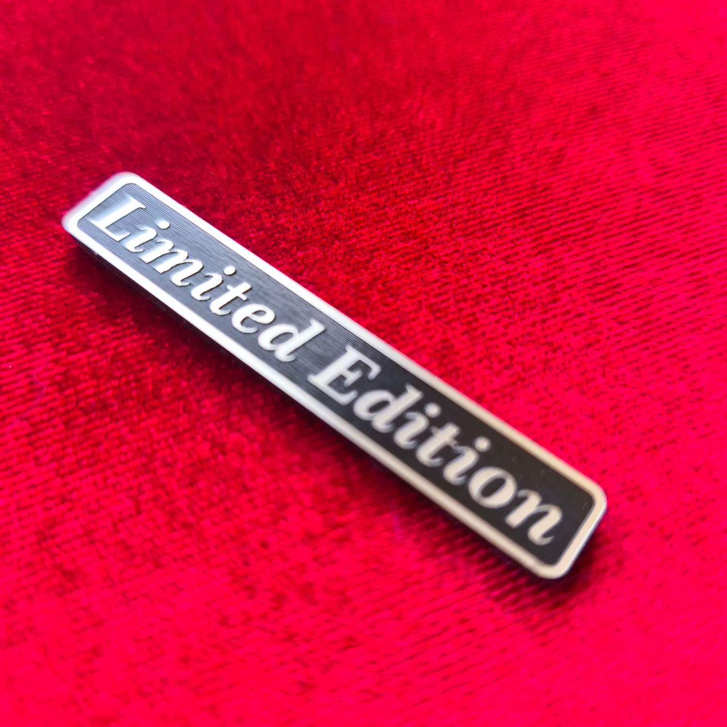 Limited Edition 2'li Araba Etiket Seti - Otomobil Aksesuarı ve Süs Çıkartma - Görsel 4